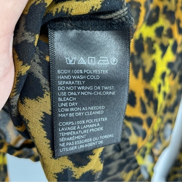 Urban outfitters leopard cheetah‎ animal print button front cropped shirt M - Picture 7 of 8